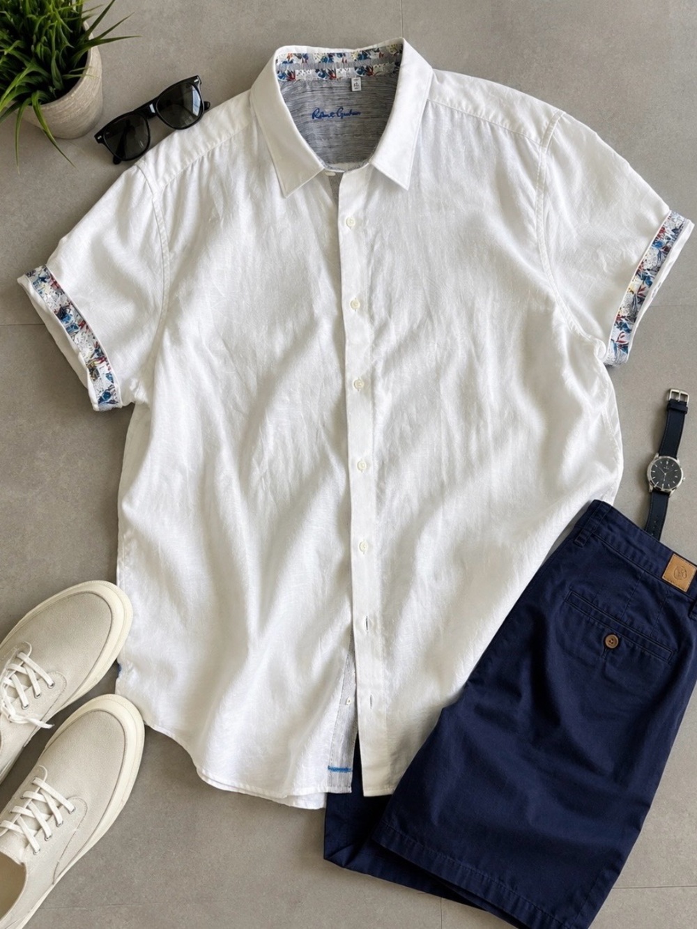 Robert Graham Men’s White Short Sleeve Button-Up Shirt 3XL – Hidden Pattern Trim